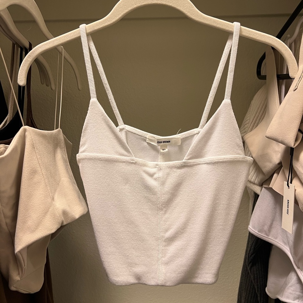 joah brown top